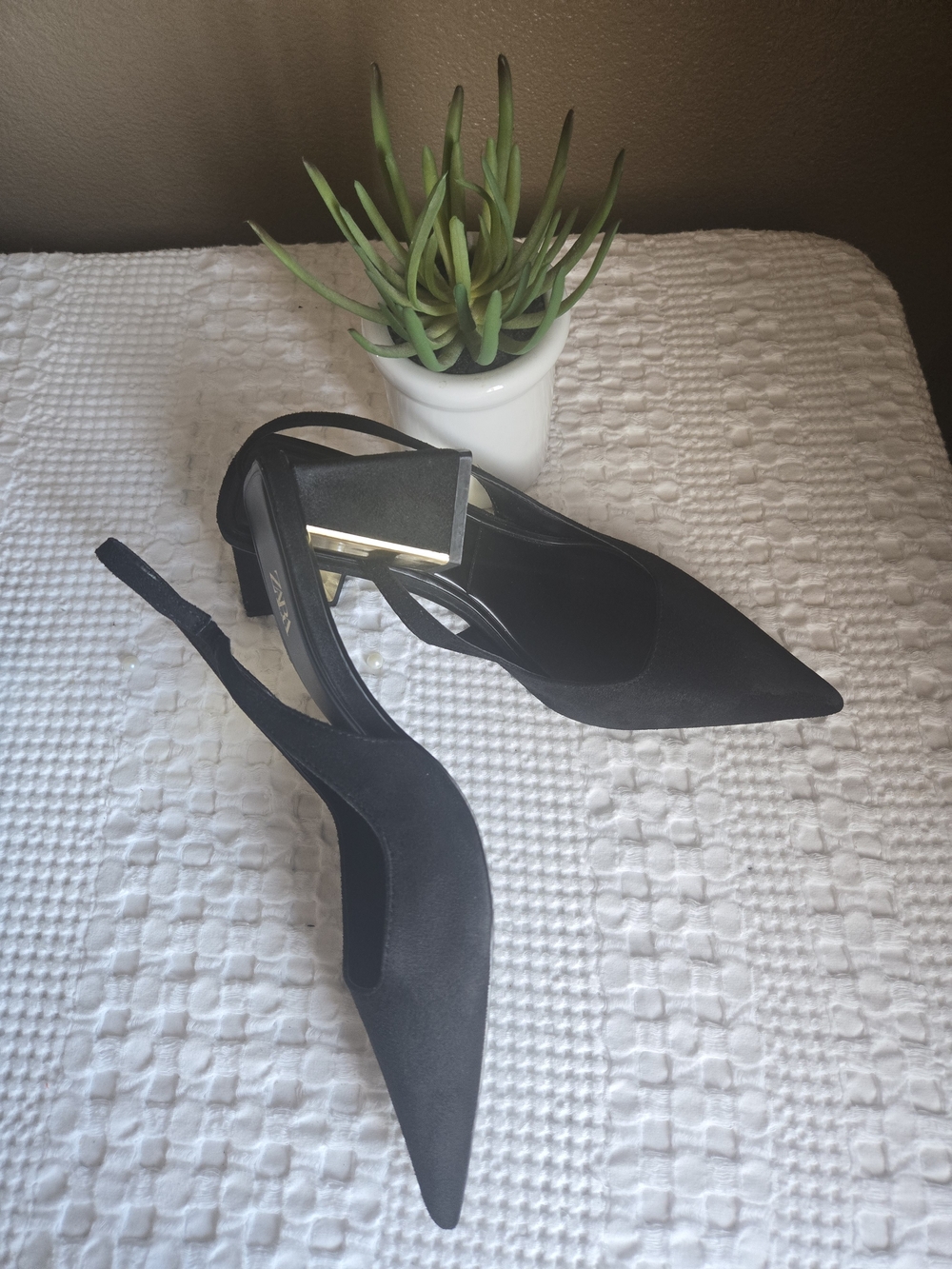 Zara Black Pointed Slingback Block Heel Pumps - Picture 3 of 5